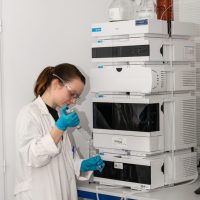 HPLC-DAD (caractérisation des extractibles)