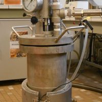 Réacteur sous pression (10 L)